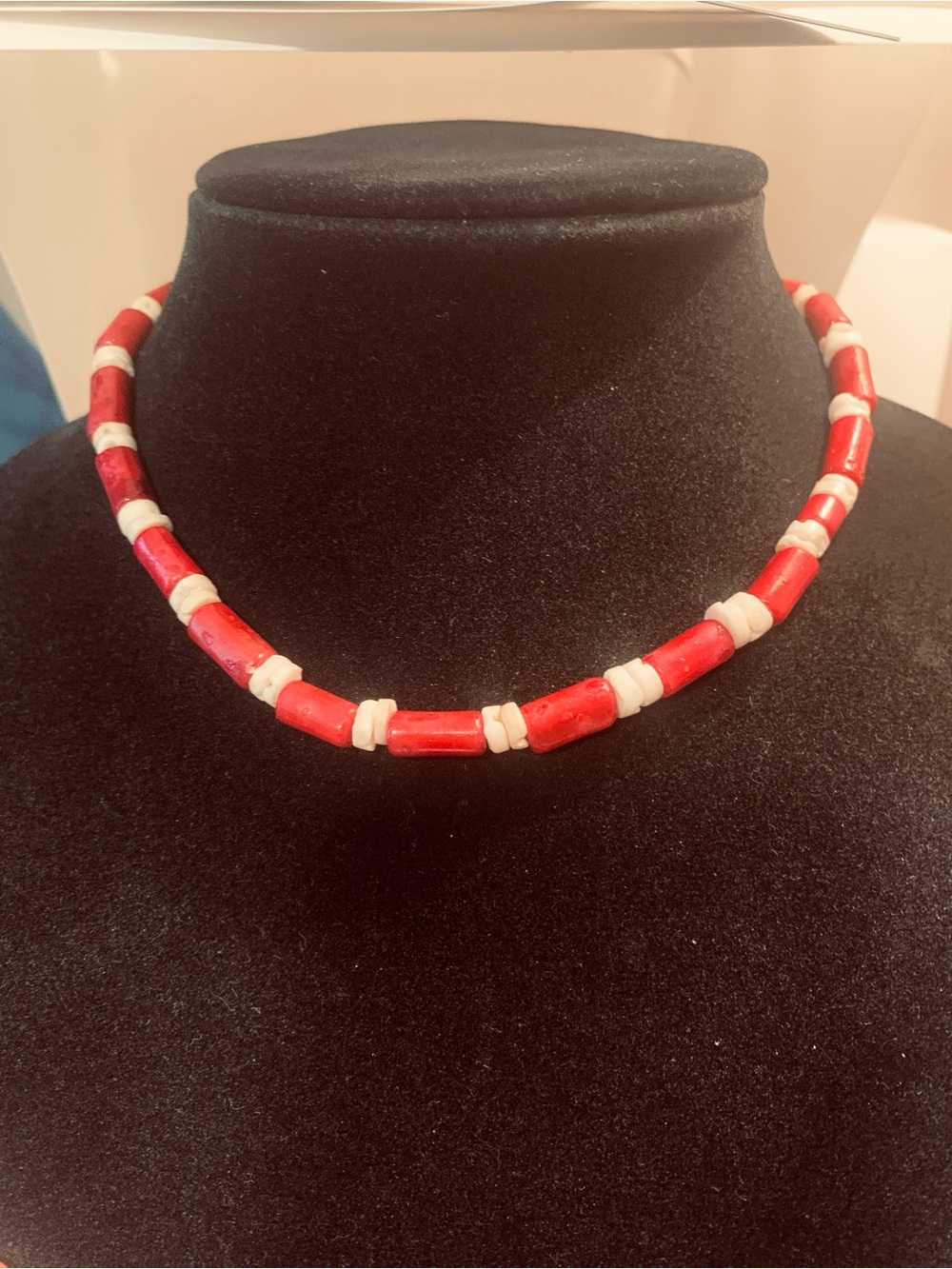 Red Faux Coral and White Pukka Beaded Choker Necklace - Women Jewelry
